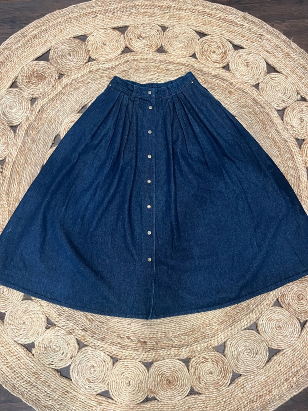 Vintage 80s Gloria Vanderbilt Dark Washed Denim Pleated Long Skirt Sz 8 Med - Picture 2 of 12